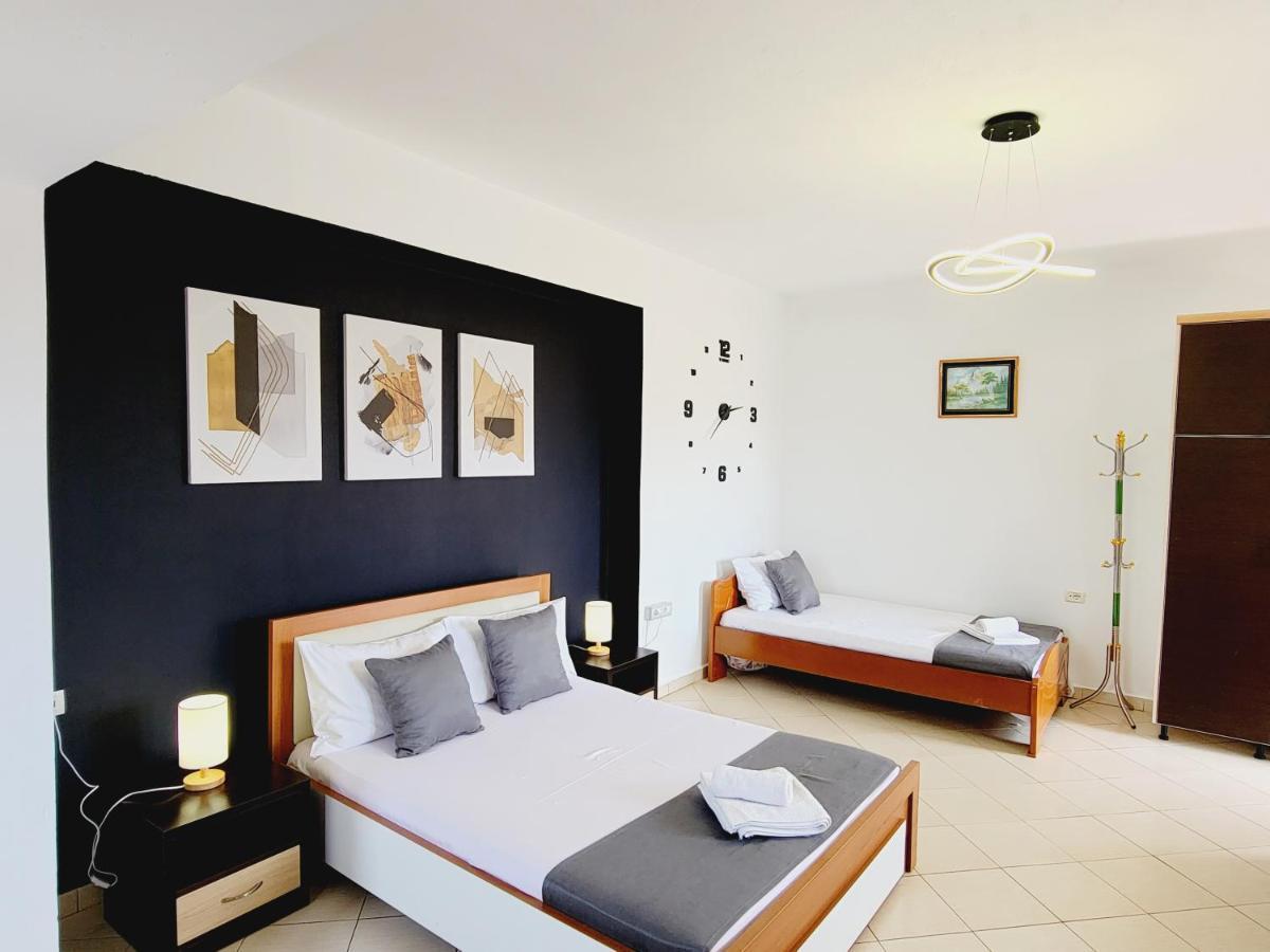 Voda Apartments Ksamil Buitenkant foto