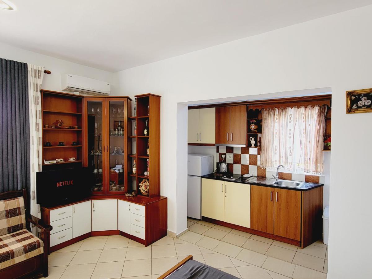 Voda Apartments Ksamil Buitenkant foto