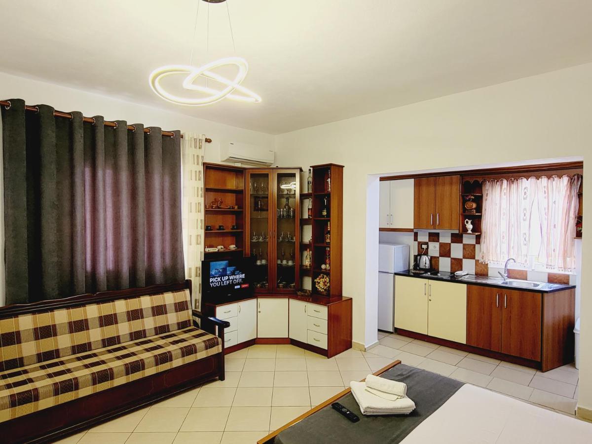 Voda Apartments Ksamil Buitenkant foto
