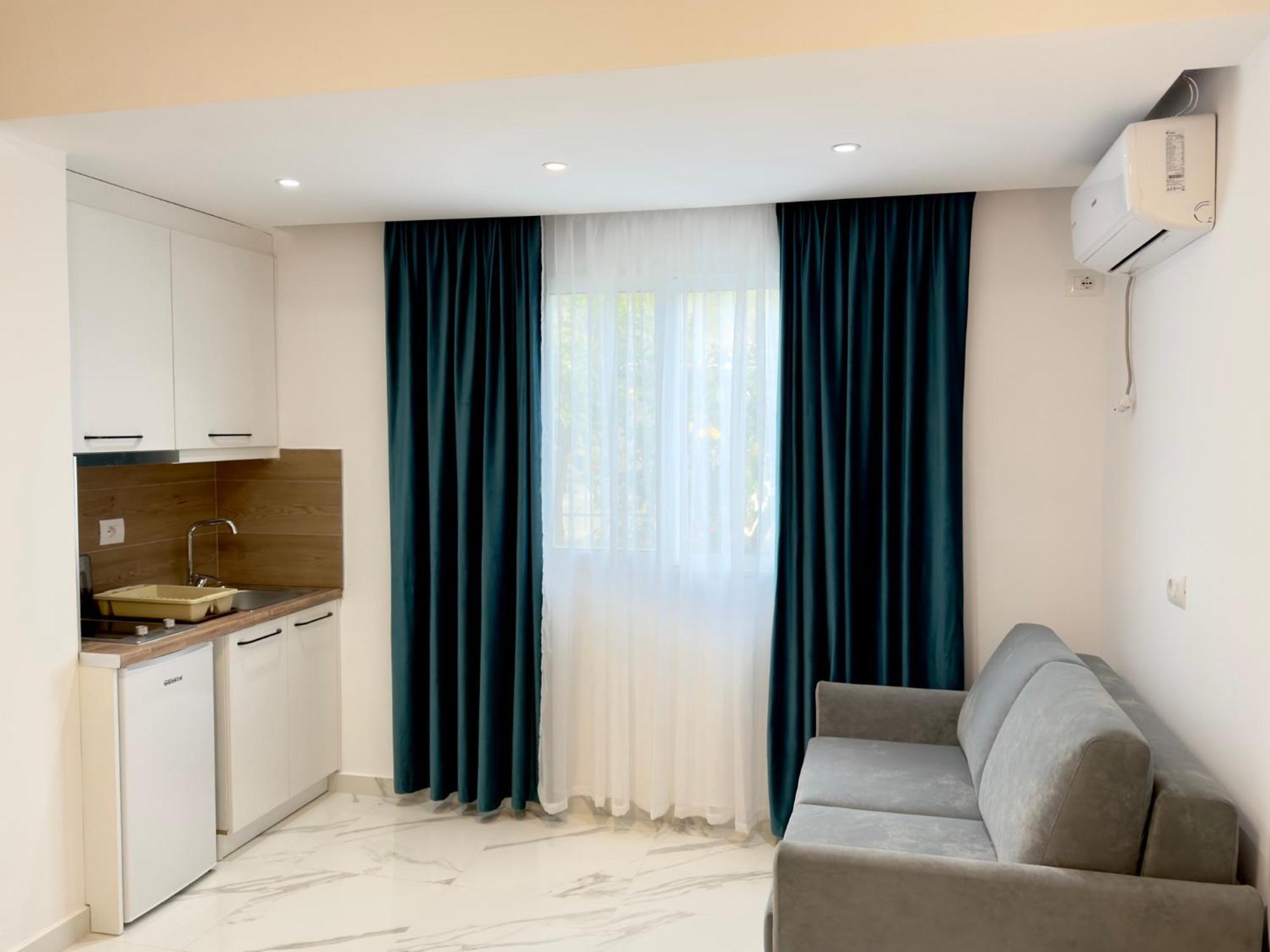 Voda Apartments Ksamil Buitenkant foto